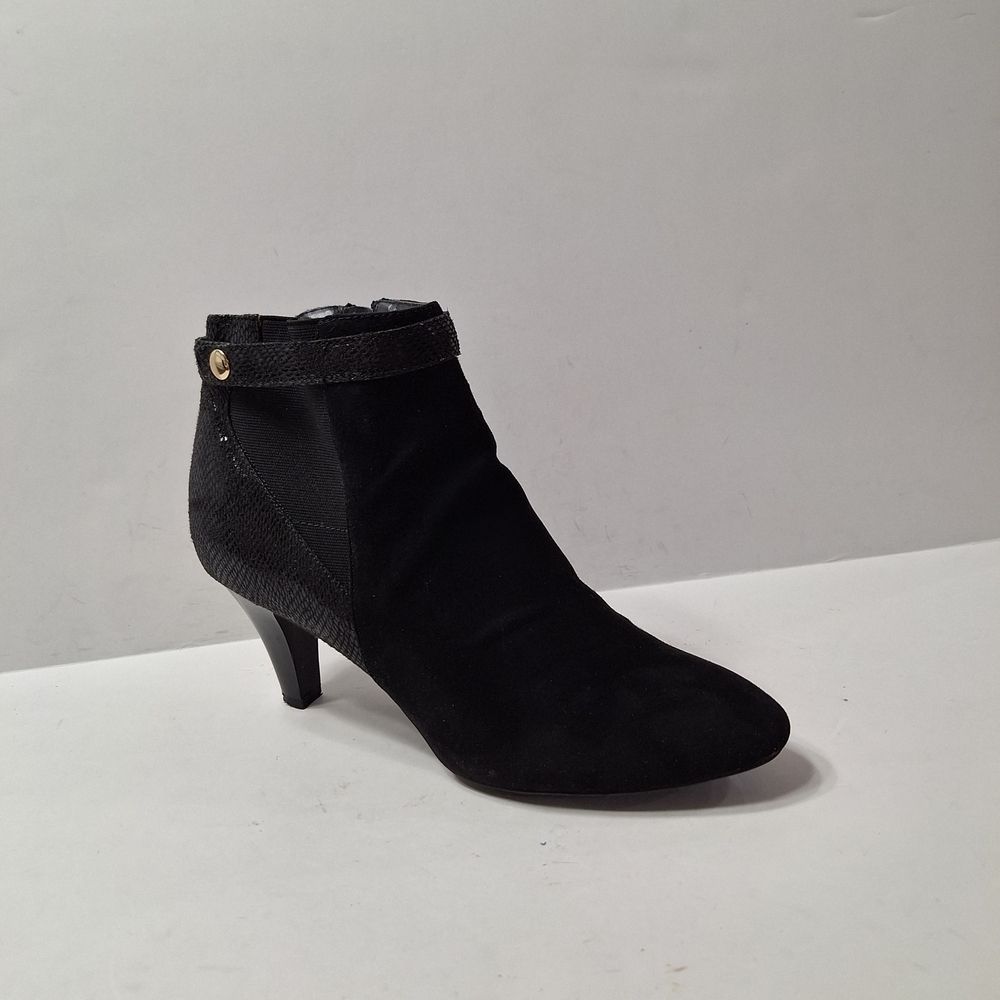 Karen Scott Black Classic Academia Faux Suede Kitten Heel Ankle Boots Size 8.5